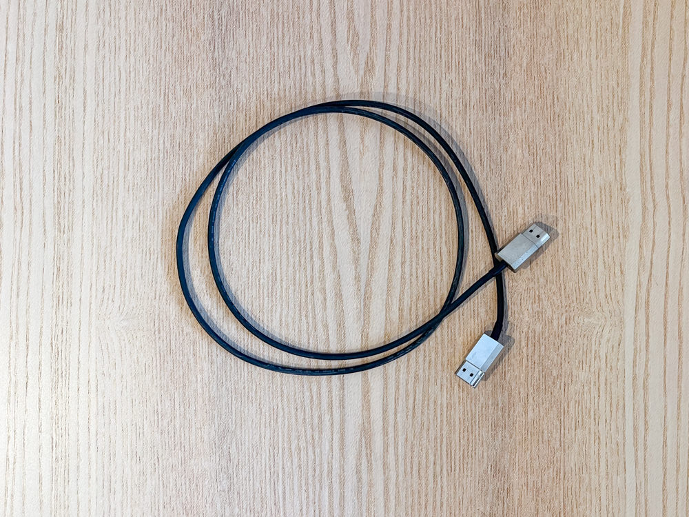 それまで使っていたHDMIケーブル