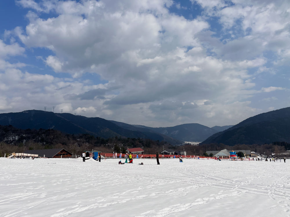 なだらかな坂で止まる